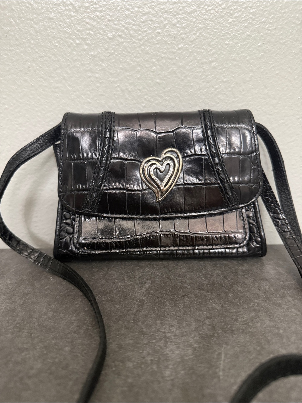Preloved Brighton Black Croc-Embossed Crossbody with Heart Accent